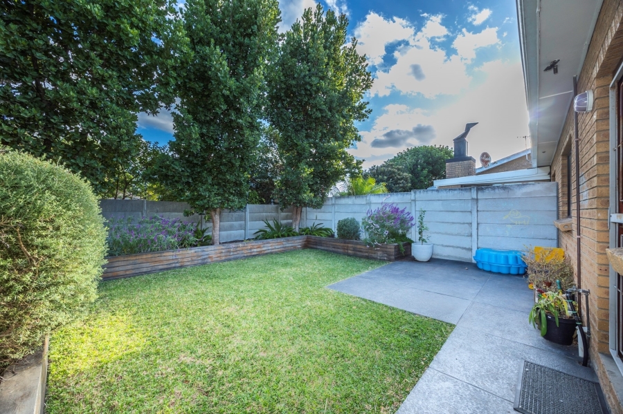 To Let 2 Bedroom Property for Rent in Sonstraal Heights Western Cape